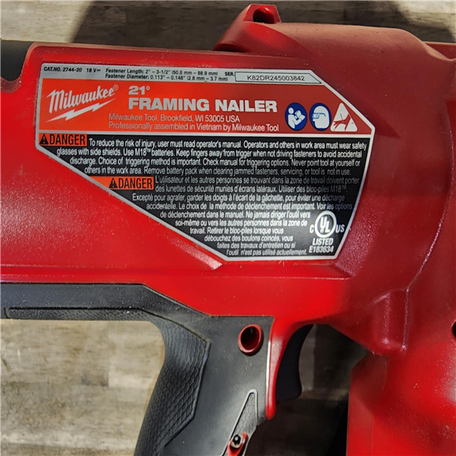 HOUSTON LOCATION - AS-IS Milwaukee 2744-20 M18 FUEL 21-Degree Cordless Framing Nailer (Tool Only)