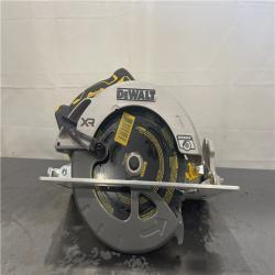AS-IS- DEWALT 20-Volt MAX 7-1/4 in. Cordless Circular Saw (Tool Only)