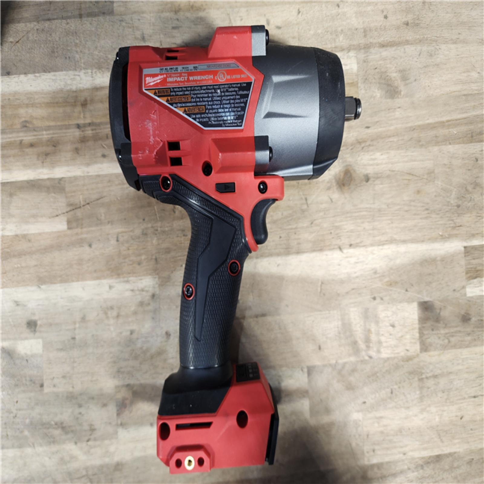 HOUSTON LOCATION - AS-IS Milwaukee M18 1/2 in. Cordless Brushless High Torque Impact Wrench Kit (Battery & Charger)