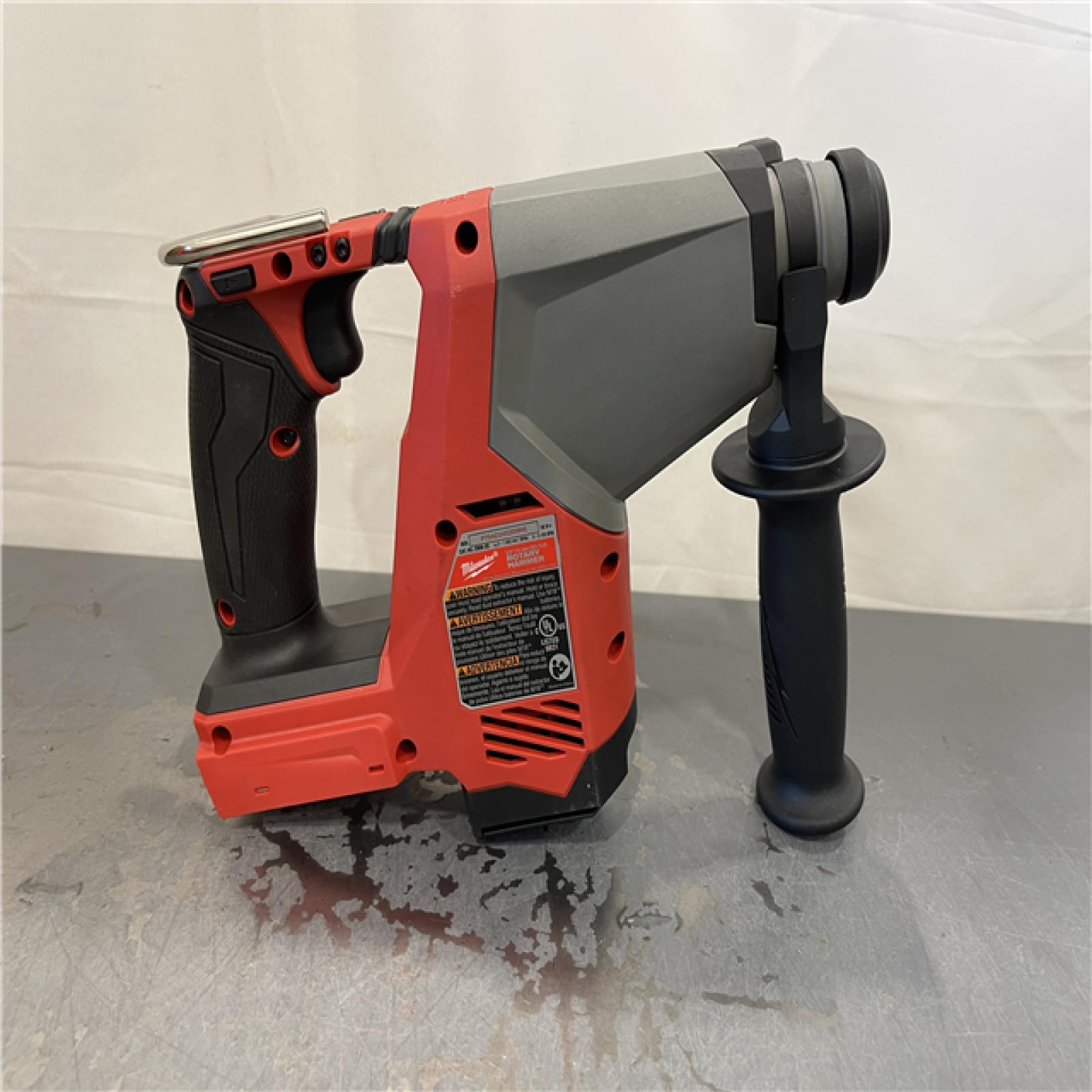 AS-IS - Milwaukee M18 FUEL 18V Lithium-Ion Brushless Cordless 5/8 in. SDS-Plus Rotary Hammer