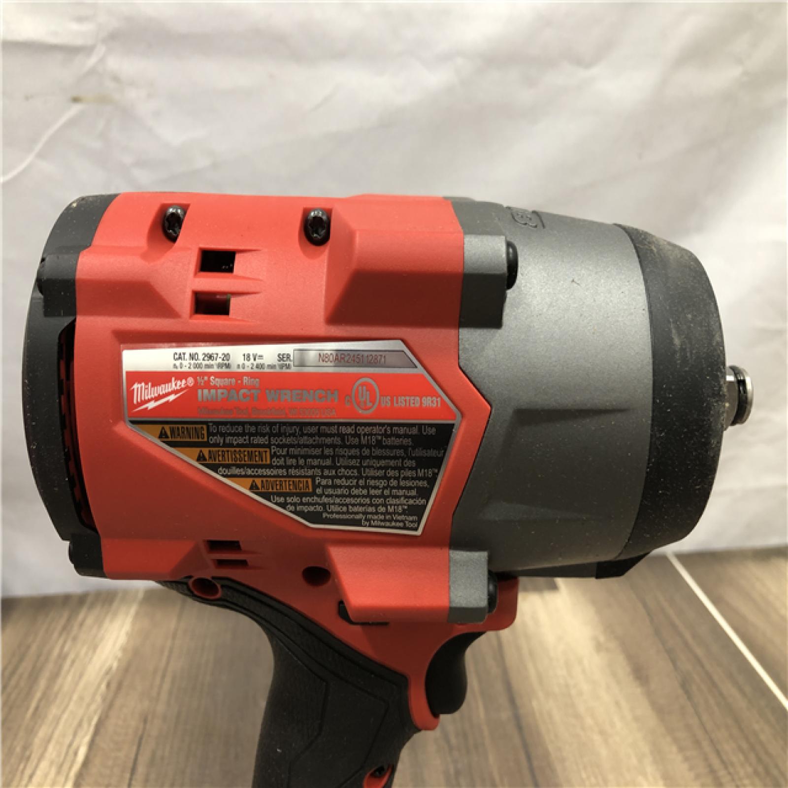 AS-IS Milwaukee FUEL 18V Lithium-Ion Brushless Cordless 1/2 in. Impact Wrench w/Friction Ring Kit