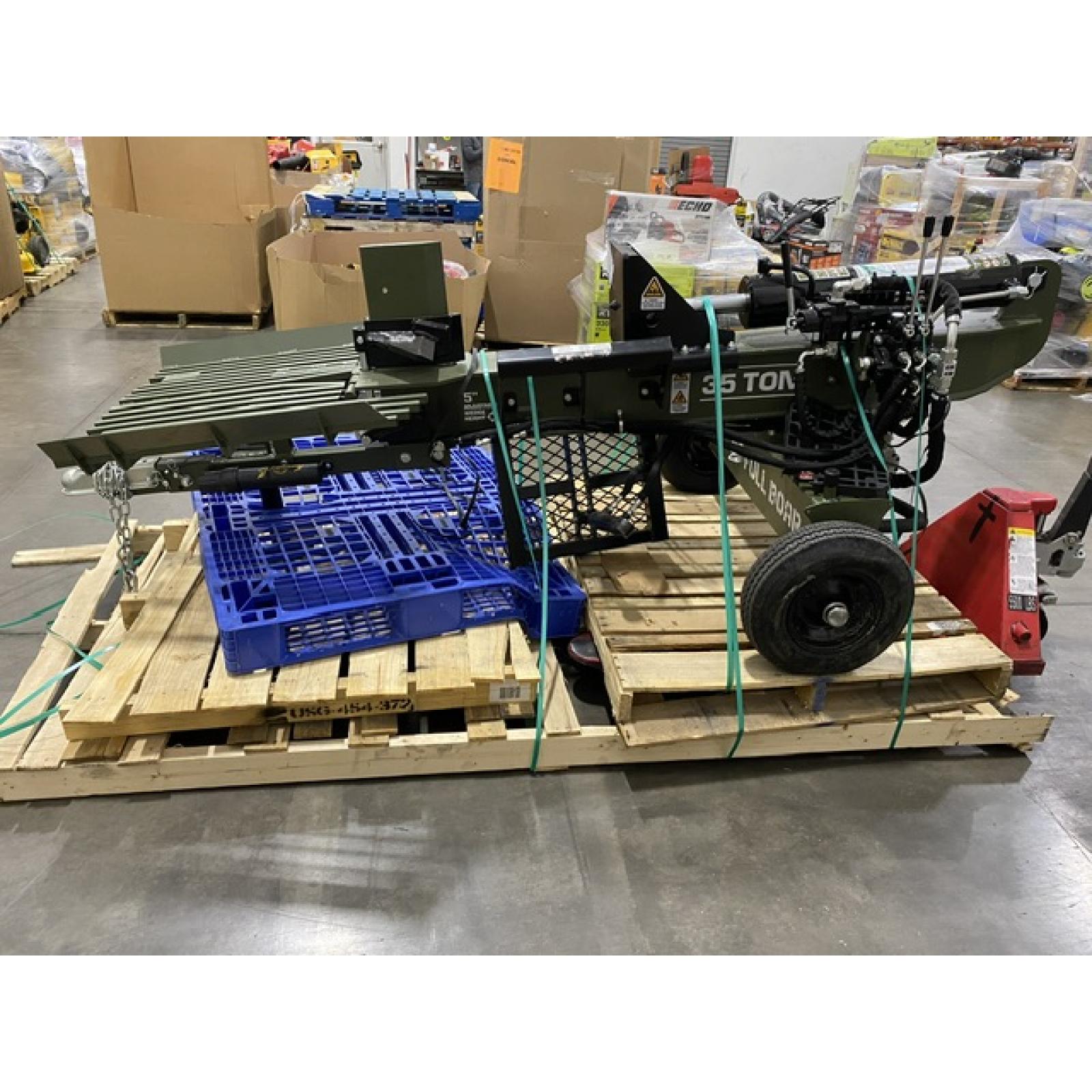 Dallas Location - As-Is H6135FB 35-Ton 306cc Gas Log Splitter