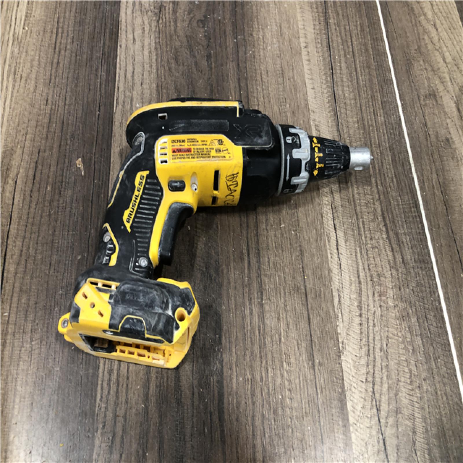 AS-IS DEWALT XR 20V MAX Lithium-Ion Cordless Brushless Screw Gun (Tool Only)