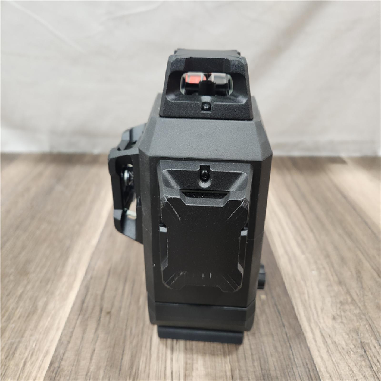 AS-IS- Milwaukee M12 Green Beam Laser 360° 3-Plane Kit