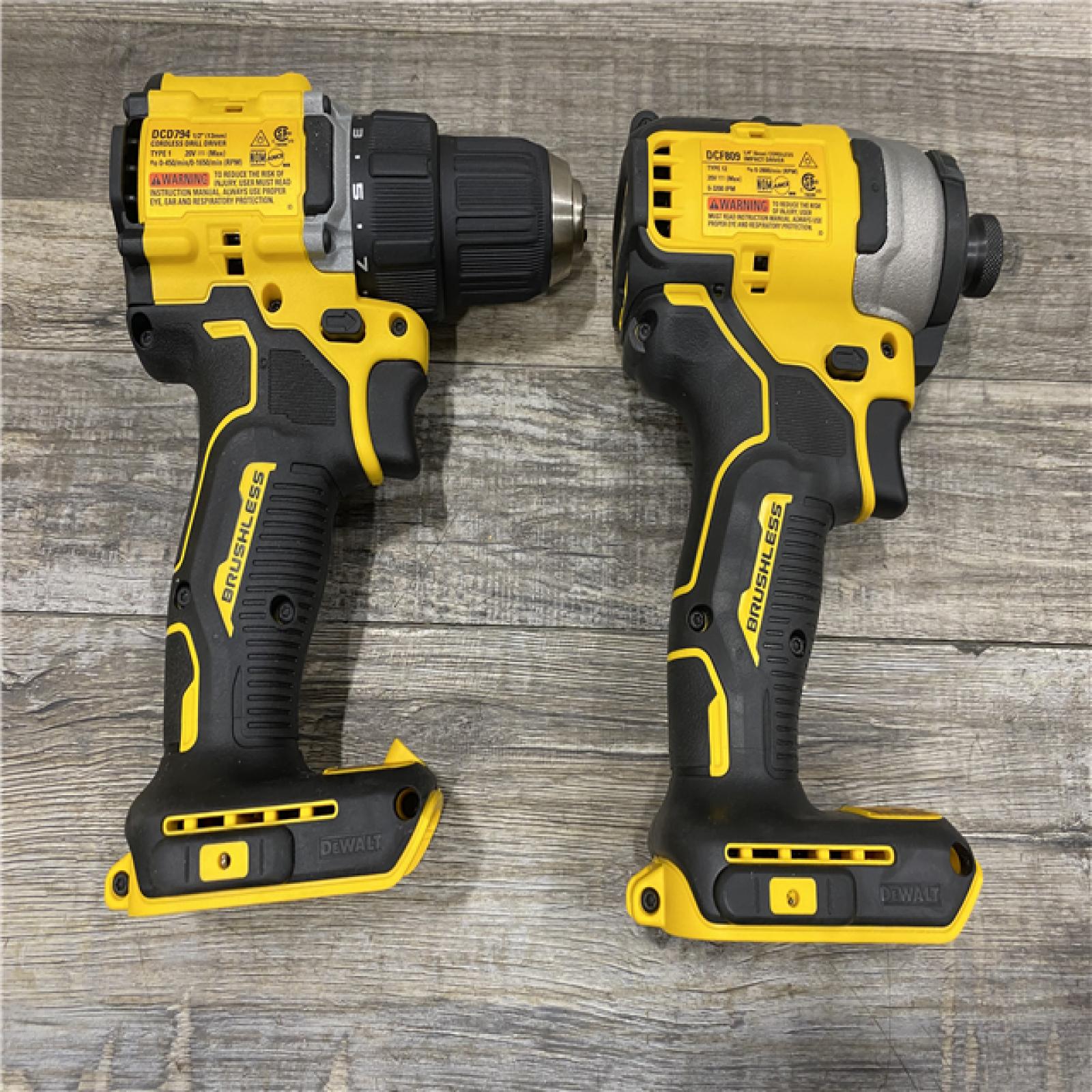 AS-IS DEWALT ATOMIC 20-Volt MAX Lithium-Ion Cordless Combo Kit