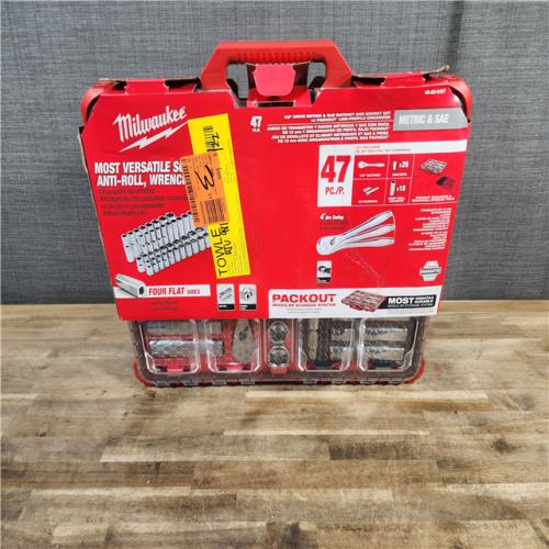 HOUSTON LOCATION - AS-IS (APPEARS LIKE NEW) MILWAUKEE 1/2 DRIVE METRIC & SAE RATCHET AND SOCKET SET