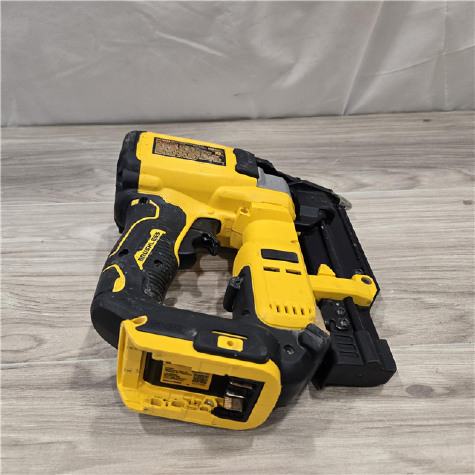 AS-IS DeWalt DCN623D1 20V MAX Atomic Compact Cordless Pin Nailer Kit