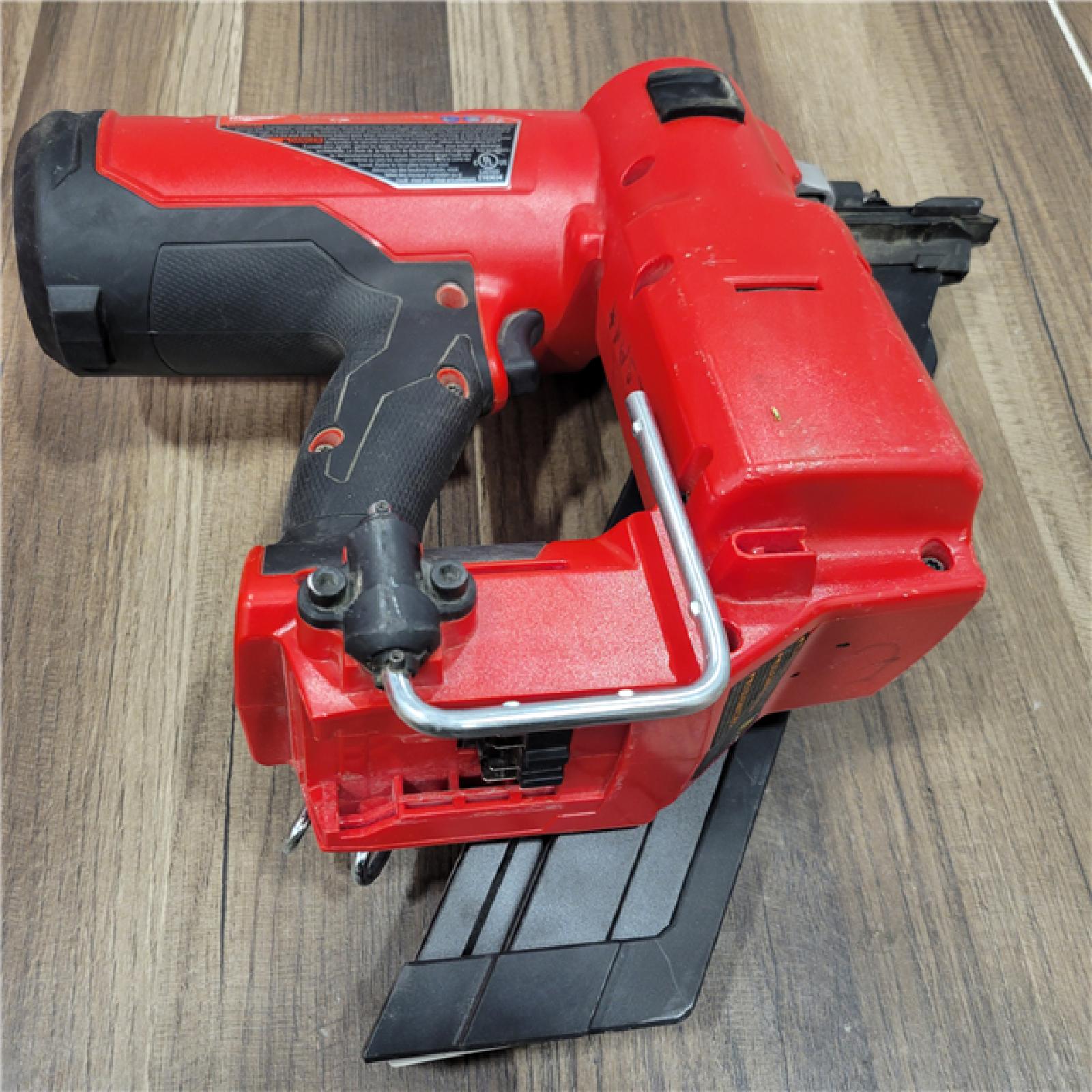 AS-IS Milwaukee  M18 FUEL 3-1/2 in. 18-Volt 30-Degree Lithium-Ion Brushless Cordless Framing Nailer (Tool-Only)