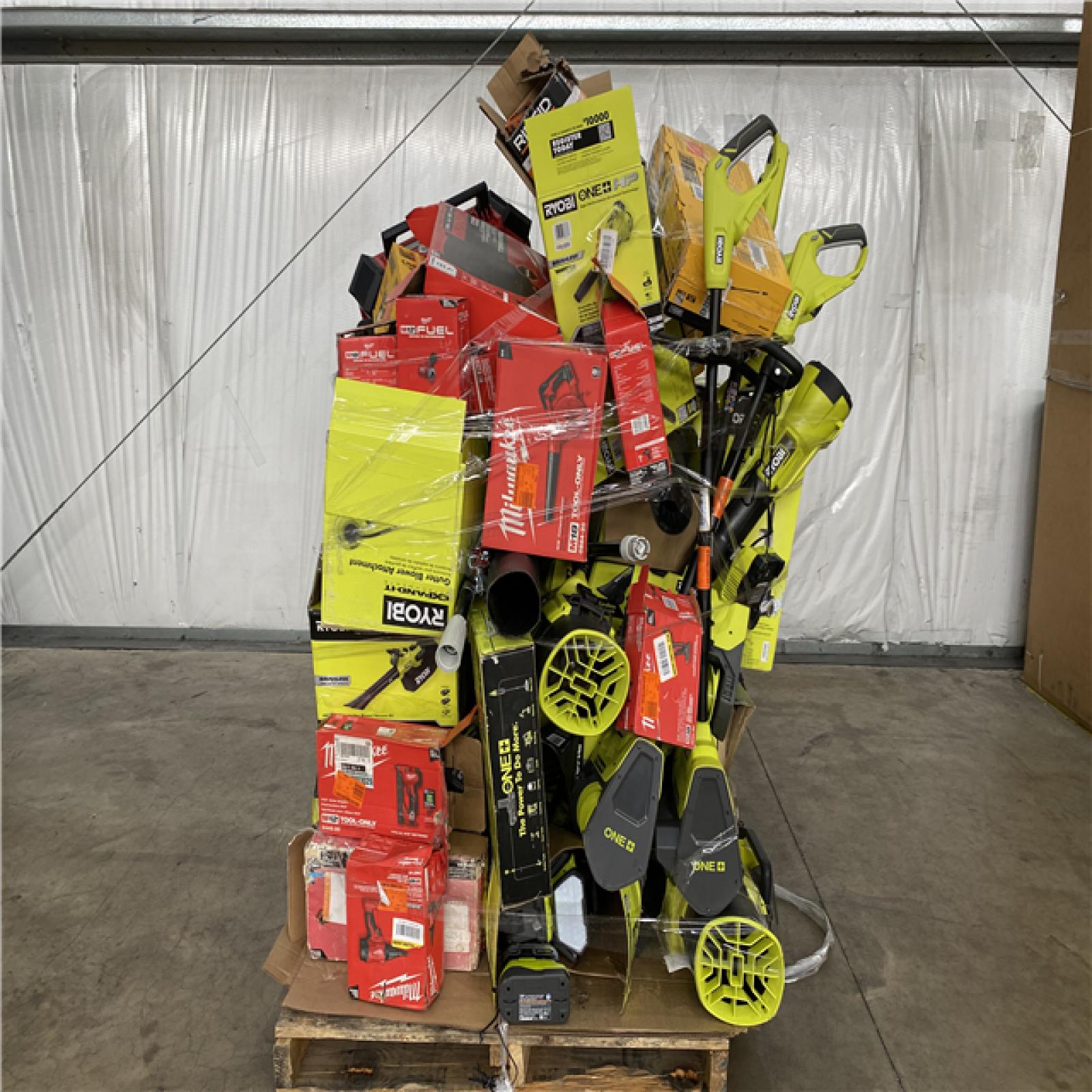 Houston Location AS IS - Tool Pallet