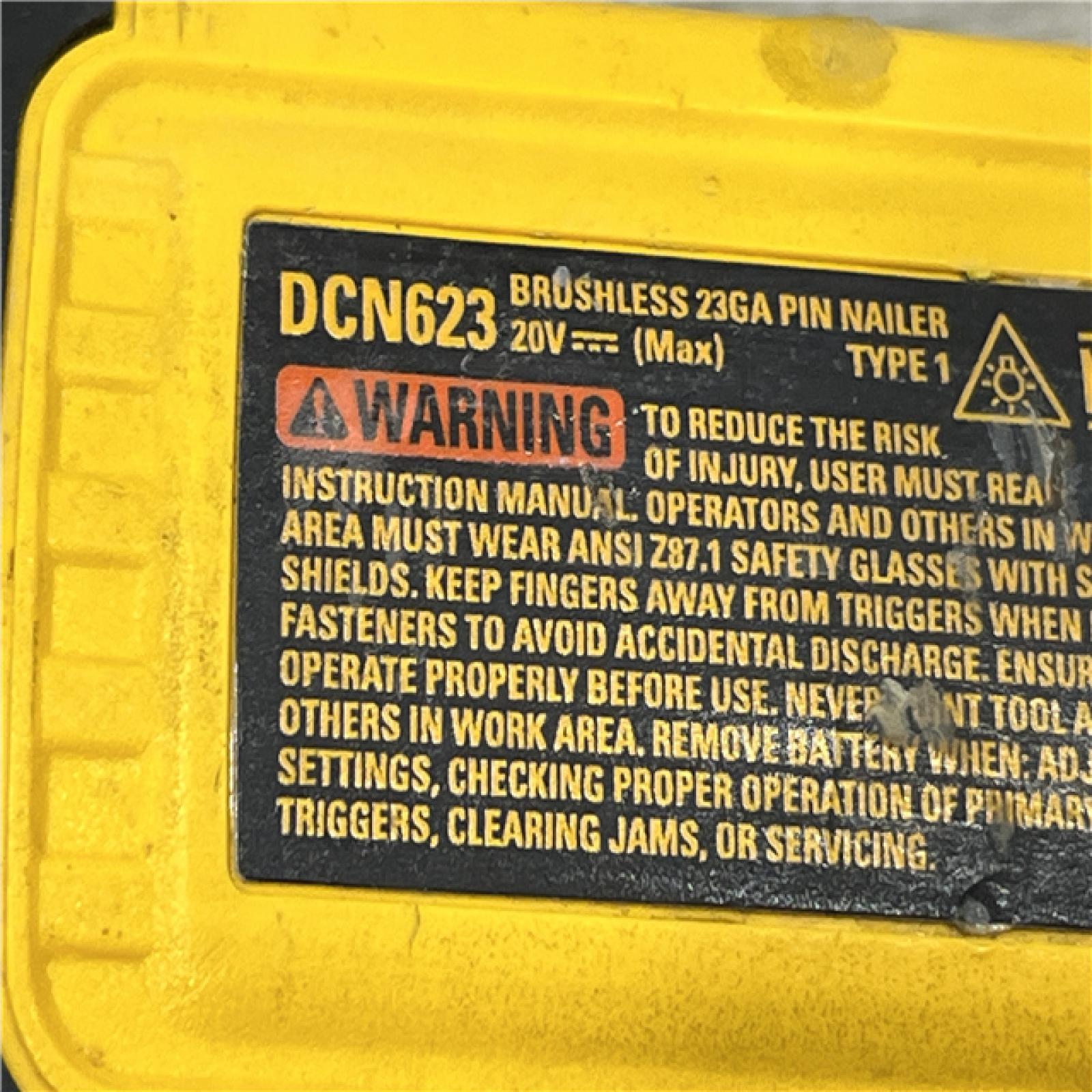 AS-IS DEWALT ATOMIC 20V MAX Lithium Ion Cordless 23 Gauge Pin Nailer Kit