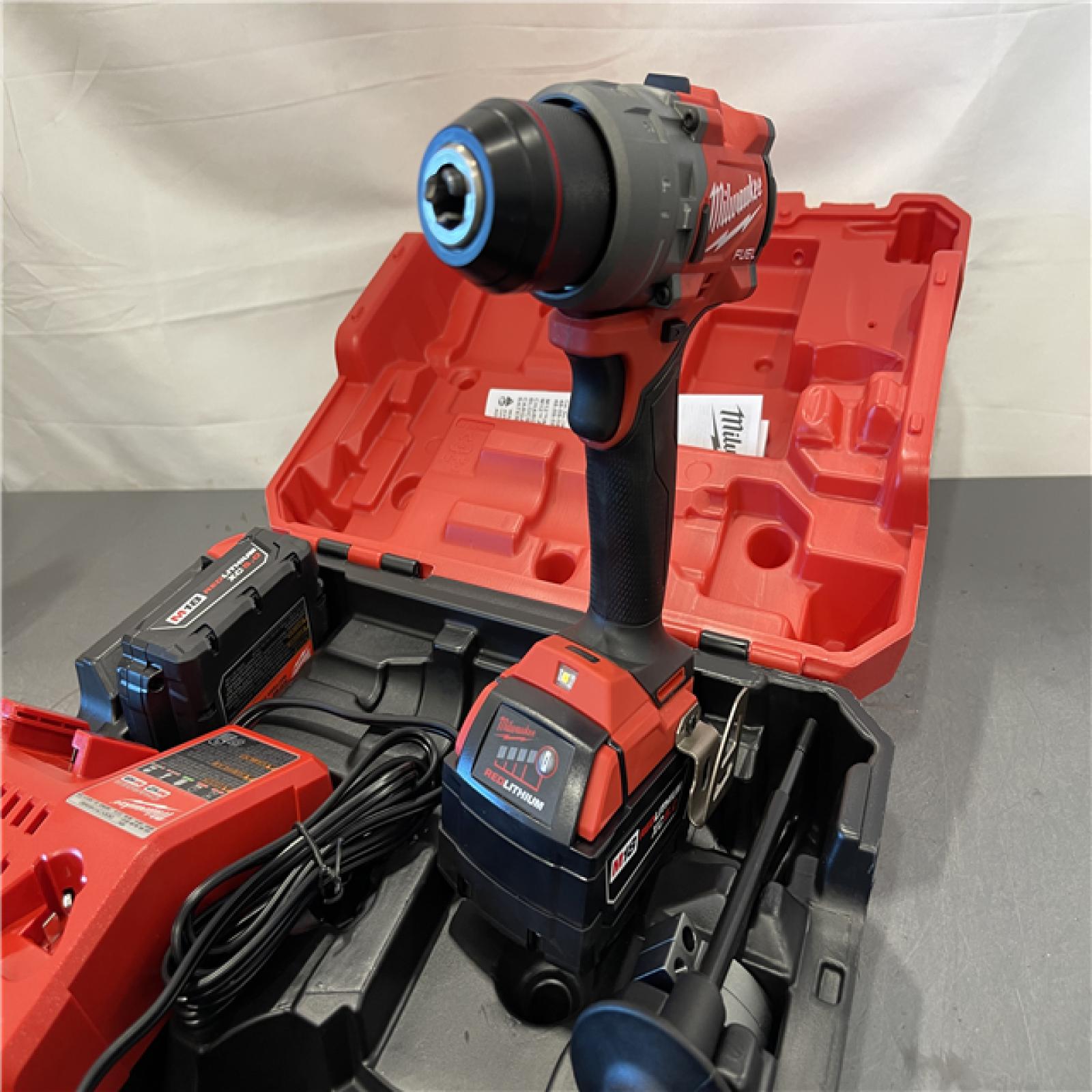 AS-IS - Milwaukee M18 FUEL 18V Lithium-Ion Brushless Cordless 1/2 in. Hammer Drill Driver Kit