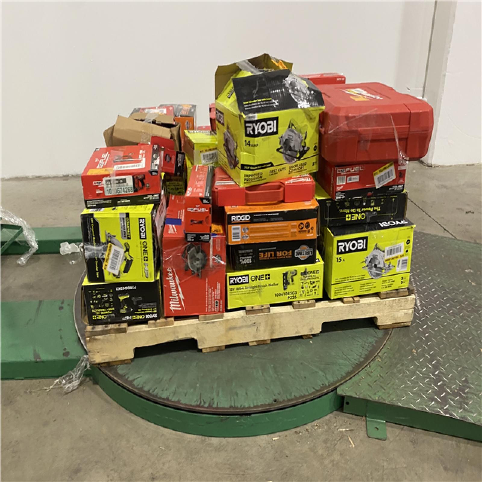 Dallas Location - As-Is Tool Pallet