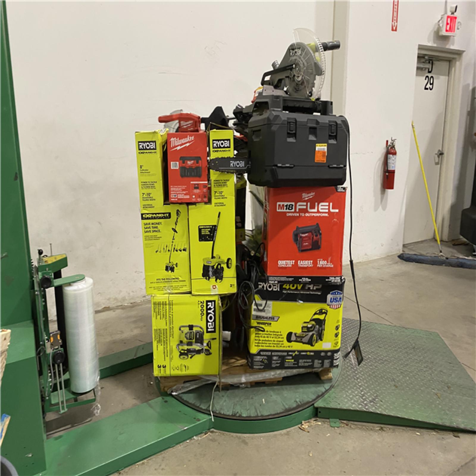 Dallas Location - As-Is Tool Pallet