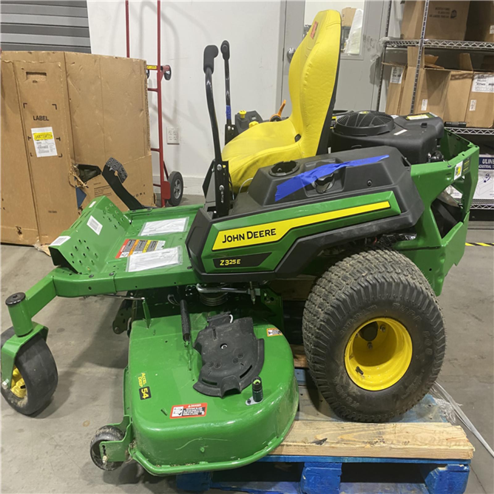 Dallas Location - As-Is John Deere Z325E 48 in. 24 HP Gas Dual Hydrostatic Zero Turn Riding Lawn Mower