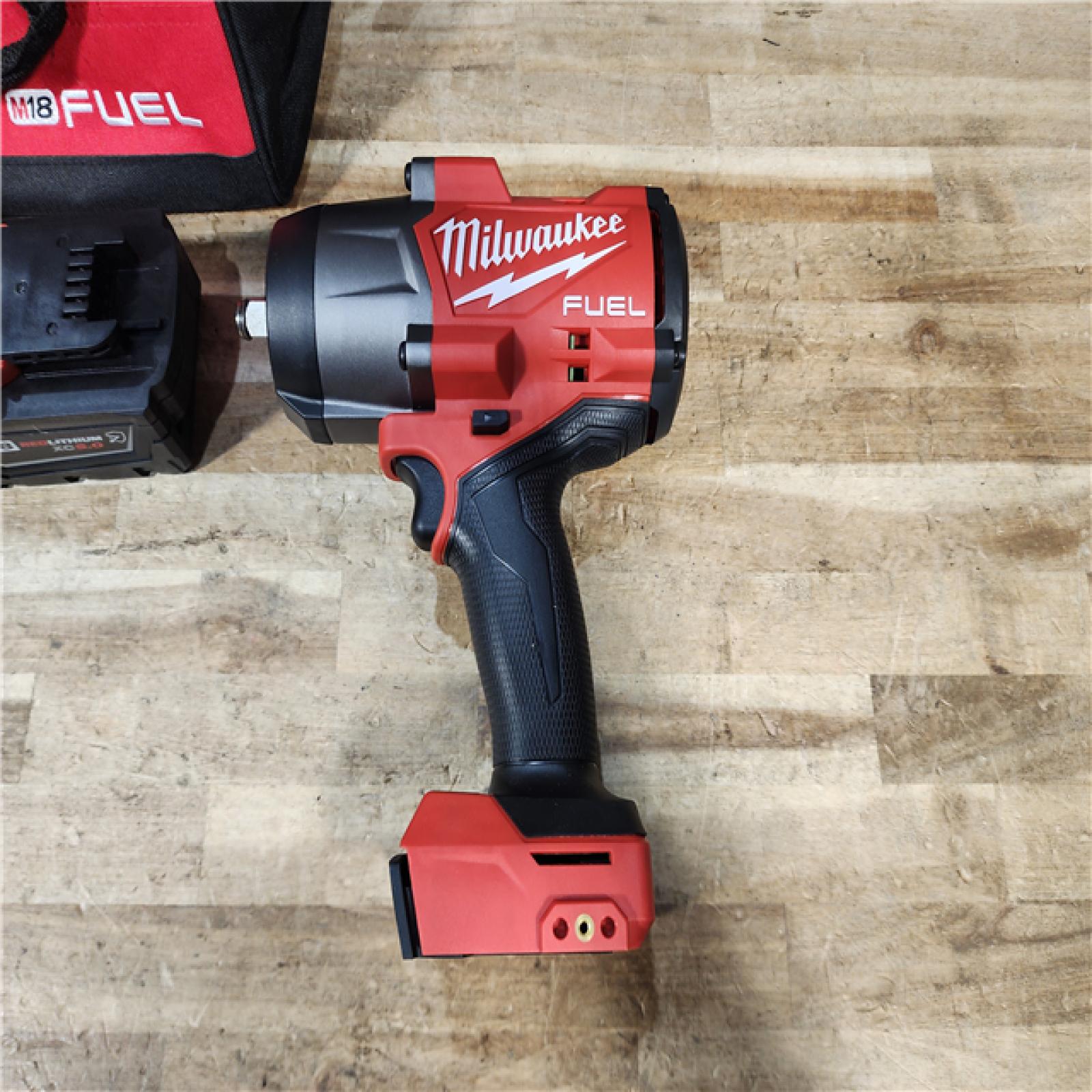 HOUSTON LOCATION - AS - IS Milwaukee M18 FUEL Brushless Cordless High-Torque 1/2 in. Impact Wrench W/Friction Ring Kit