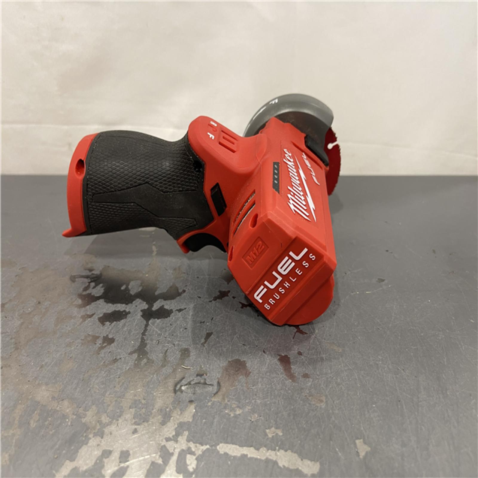 AS-IS - Milwaukee M12 FUEL 12V Lithium-Ion Brushless Cordless 3 in. Cut Off Saw