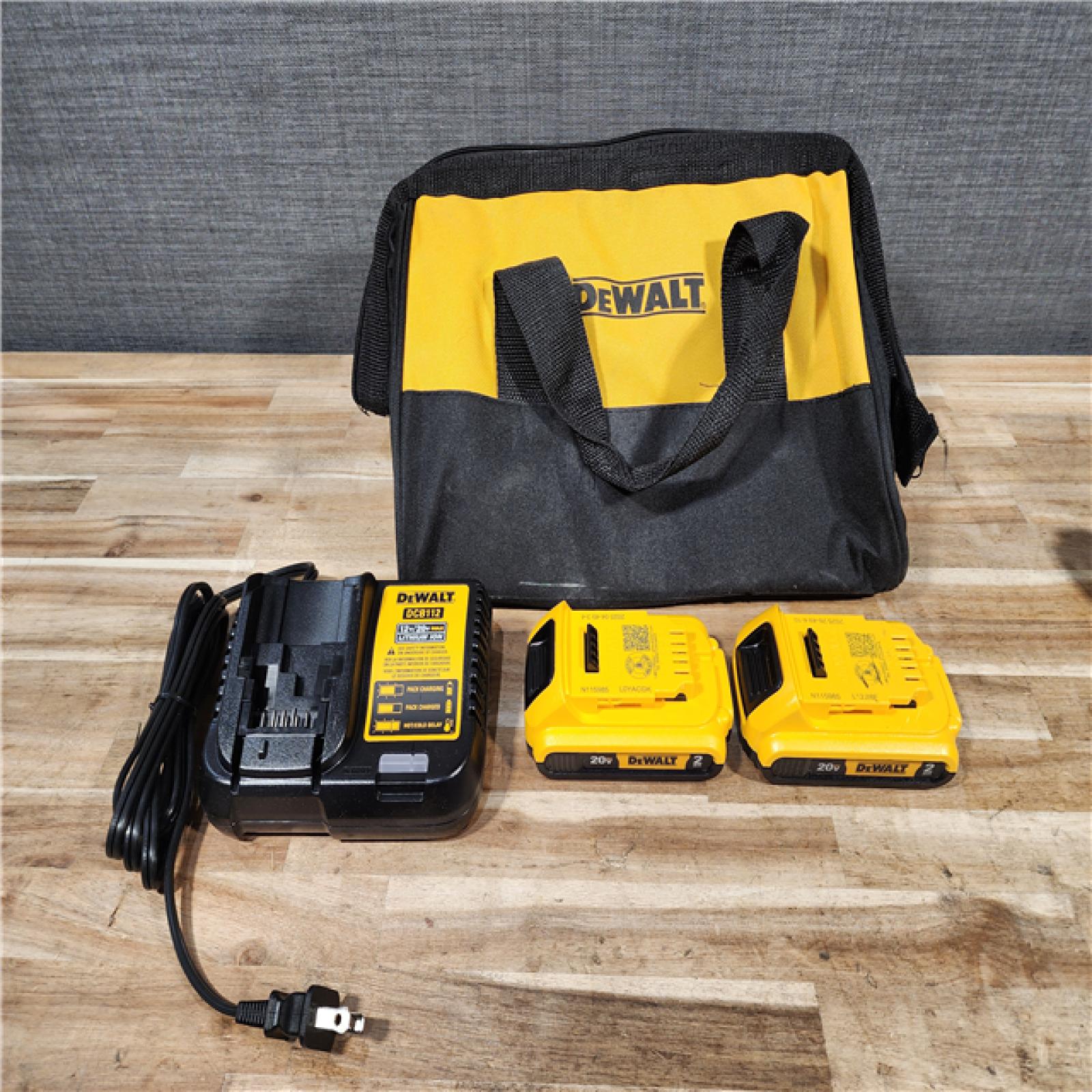 HOUSTON LOCATION - AS-IS DEWALT 2 TOOL COMBO KIT W/ (2) BATTERY & CHARGER