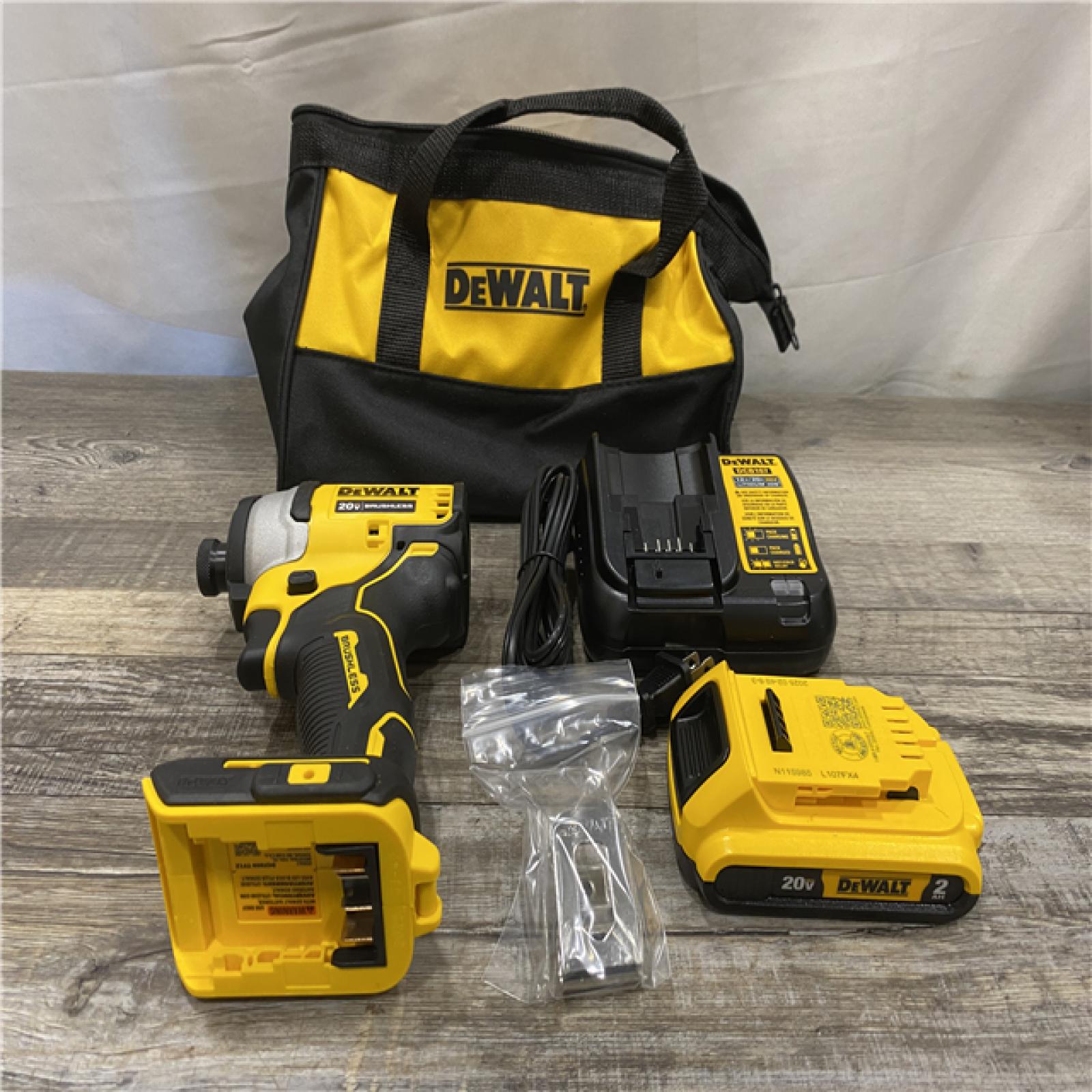 AS-IS DEWALT Atomic 20V Max Lithium-Ion Brushless Cordless Compact 1/4 in. Impact Driver Kit