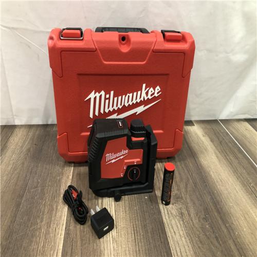 AS-IS Milwaukee 100 ft. REDLITHIUM Lithium-Ion USB Green Rechargeable Cross Line Laser Level with Charger