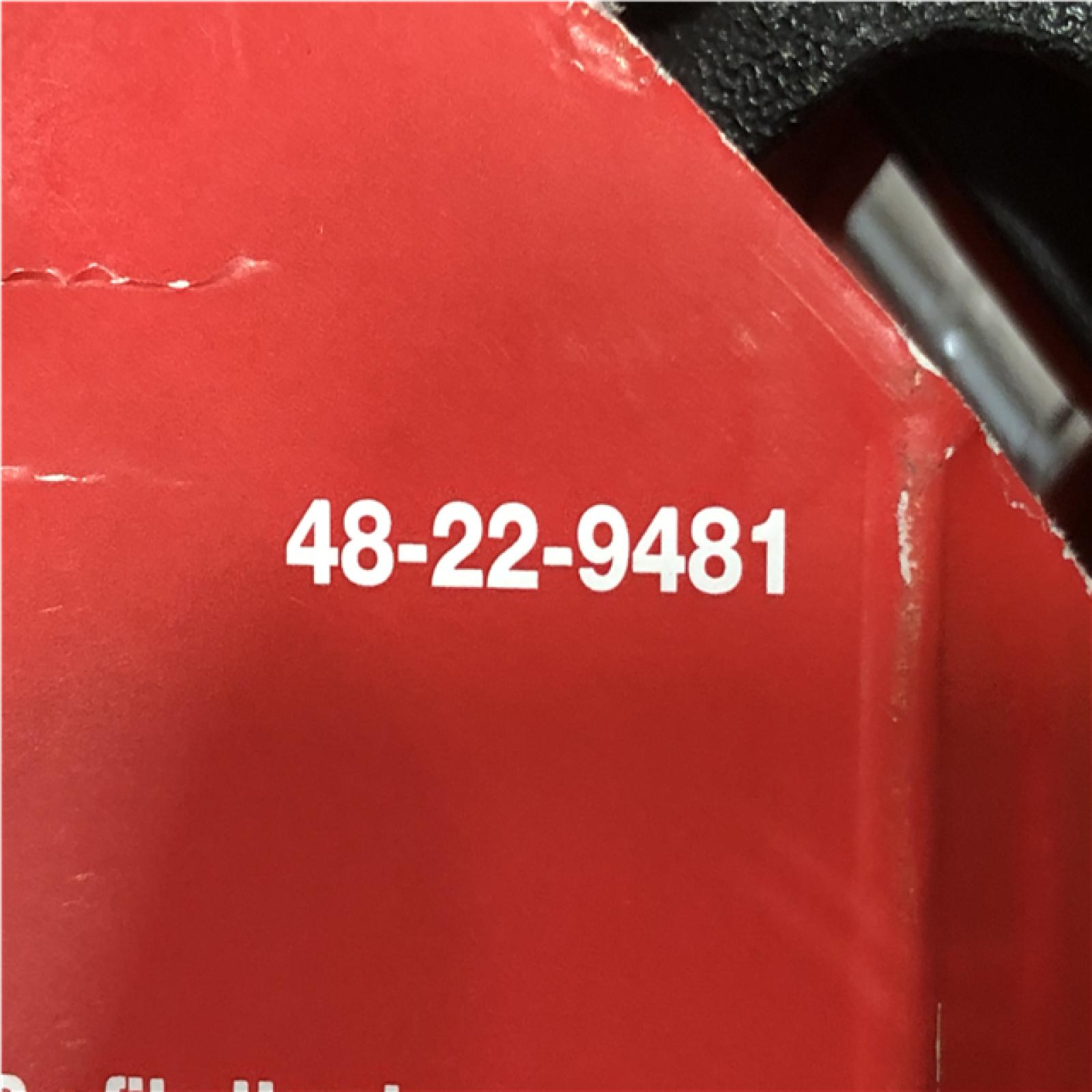 AS-IS Milwaukee 48--22-9481 3/8 Drive SAE Ratchet and Socket Set with Case (28-Piece)