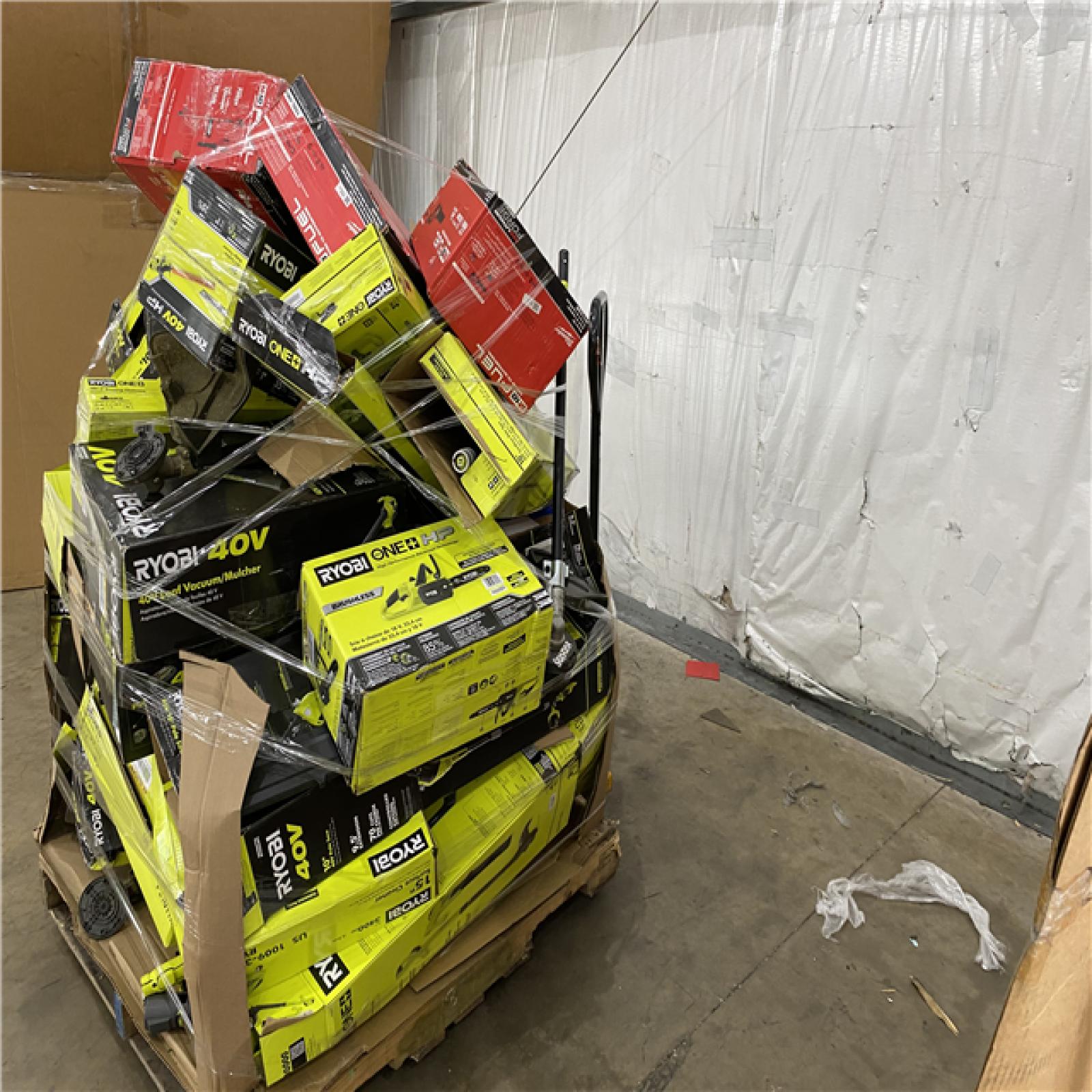 Houston Location AS IS - Tool Pallet