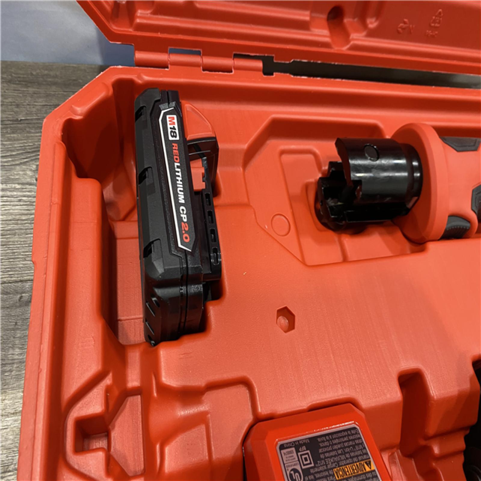 AS-IS Milwaukee 18V Lithium-Ion Cordless Short Throw Press Tool Kit