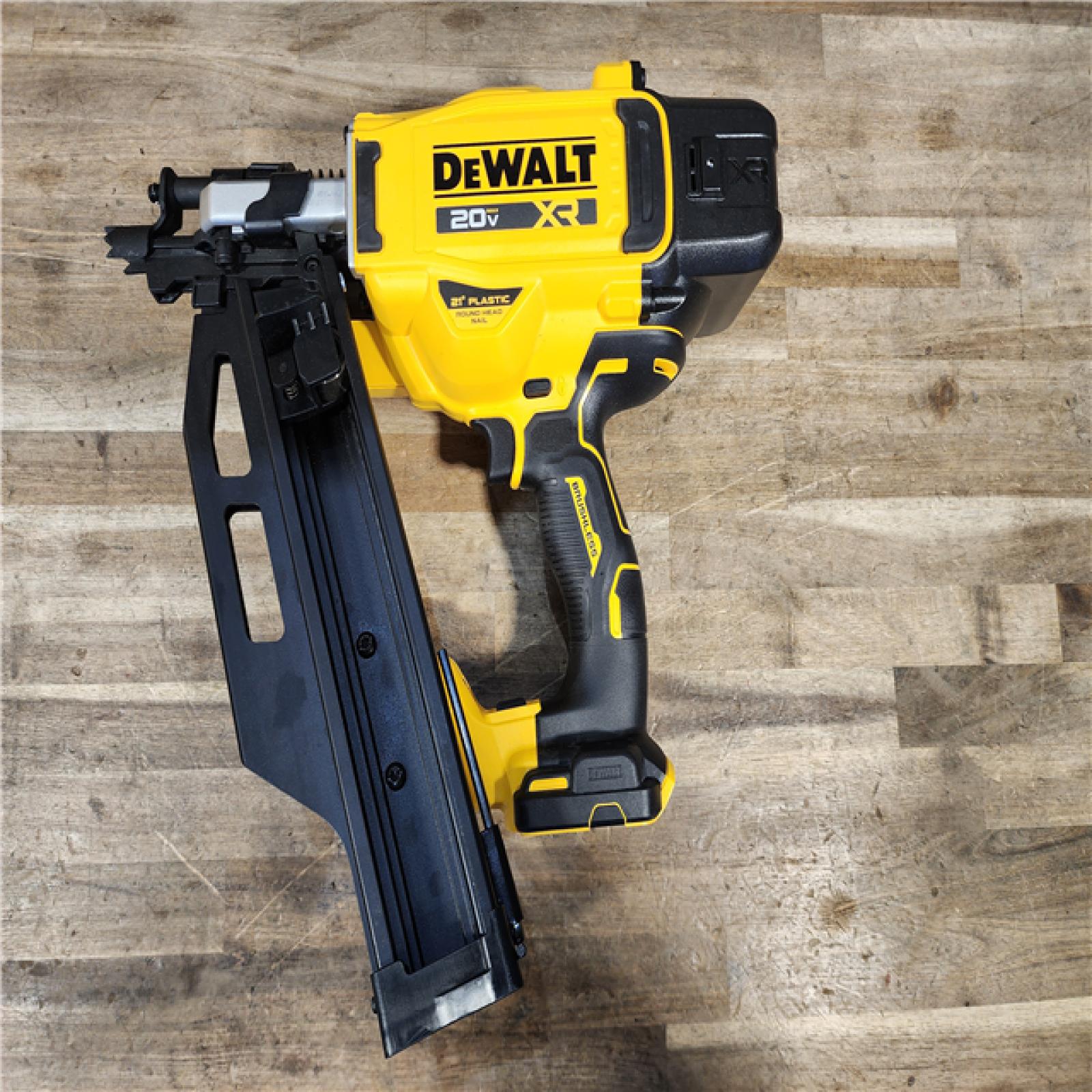 HOUSTON LOCATION - AS-IS DEWALT 20-Volt 21° Cordless Framing Nailer (Tool-Only)