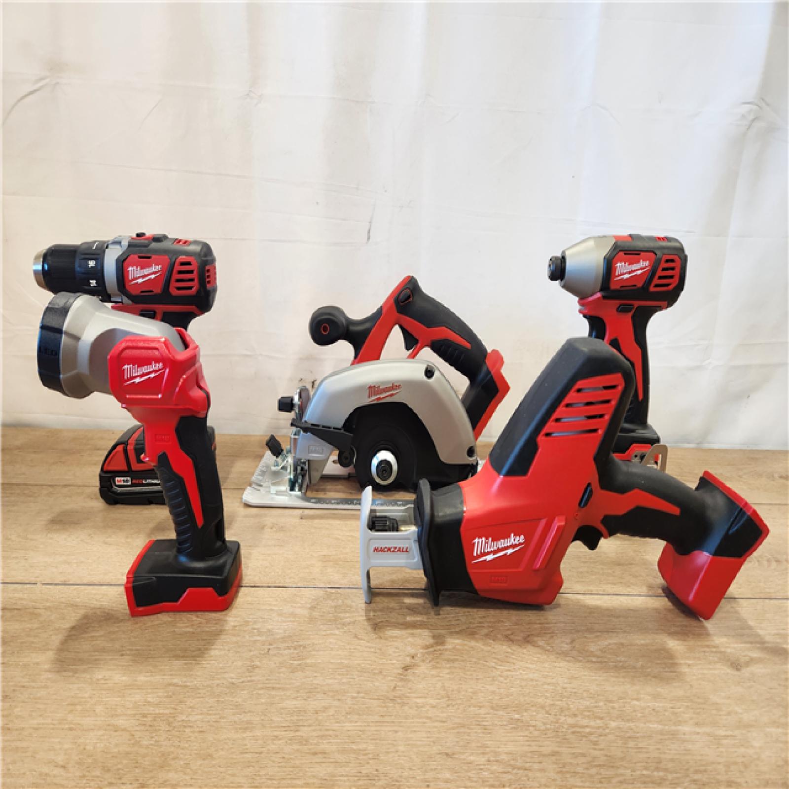 AS-IS- Milwaukee M18 18V Lithium-Ion Cordless 5 Tool Combo Kit