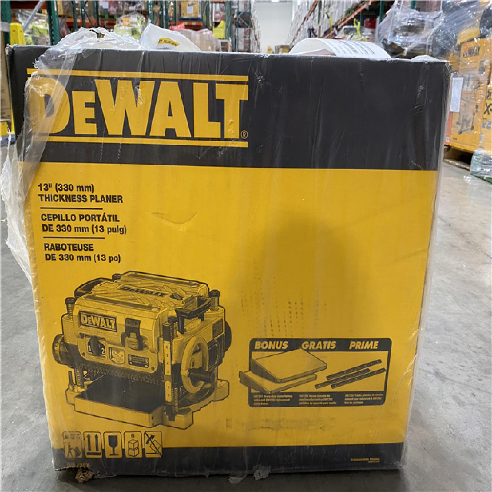 NEW- 15 Amp Corded 13 in. Heavy-Duty 2-Speed Bench Planer