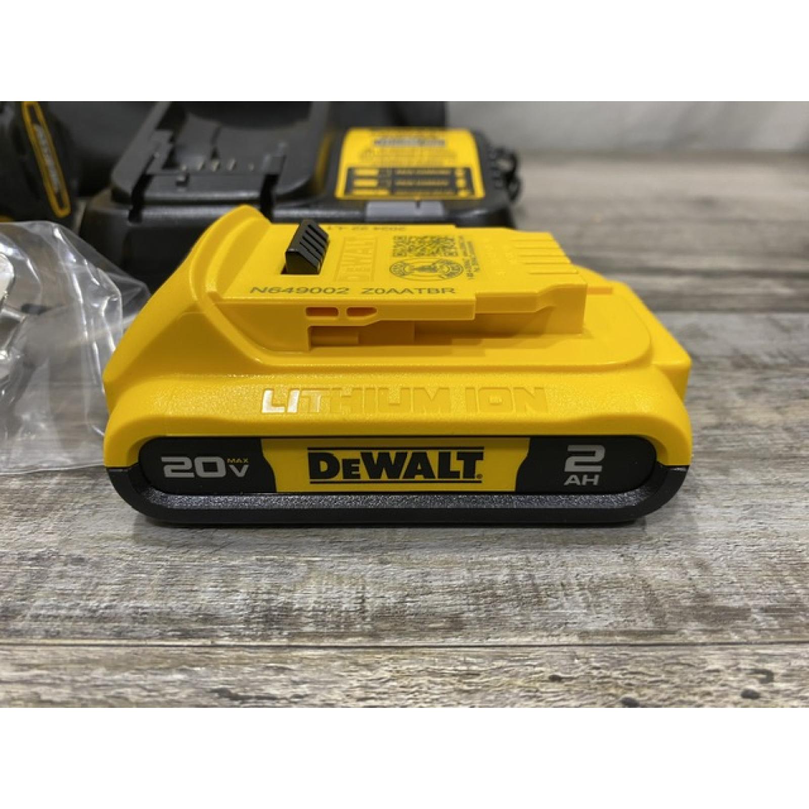AS-IS DEWALT Atomic 20V Lithium-Ion Cordless Compact 1/2 in. Drill/Driver Kit