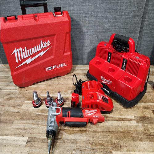 Houston Location AS-IS Milwaukee Expander Fuel and Rapid Charger and Battery with Charger