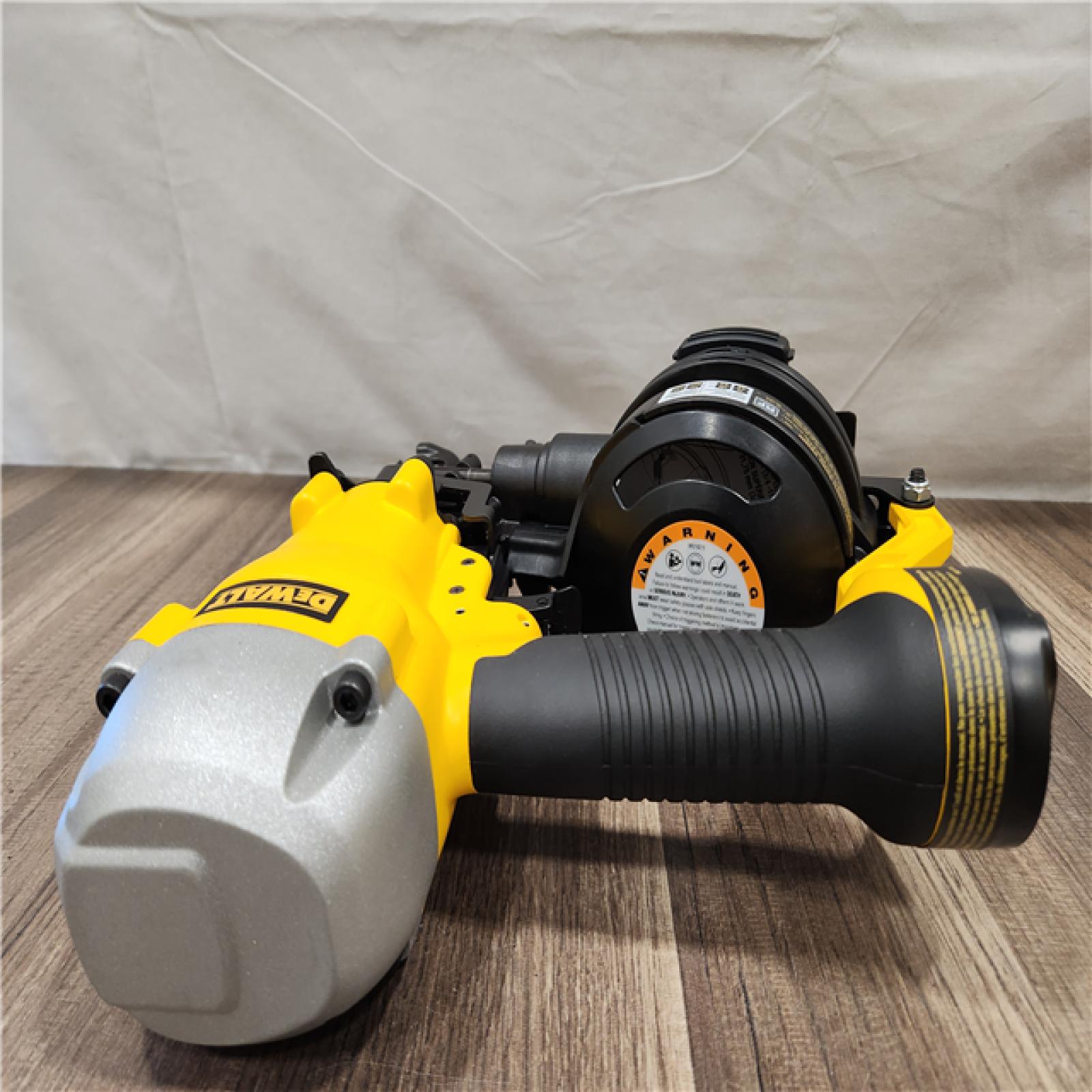 AS-IS- DeWalt 1-3/4 in. 15 Degree Pneumatic Coil Roofing Nailer (Tool-Only)