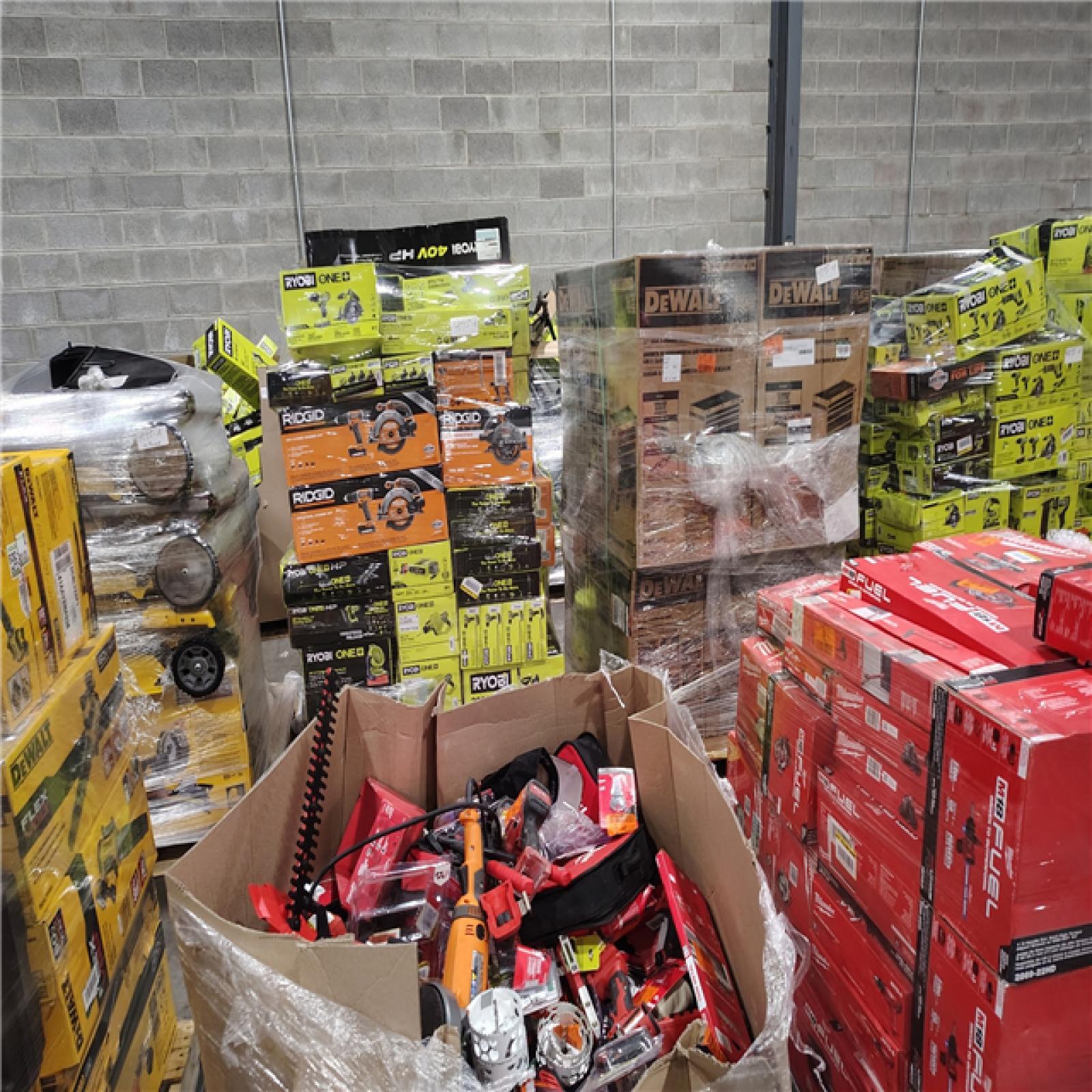 Pittston Location As-Is Power Tools Partial Truckload (15 Pallets) 4095-A