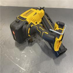 AS-IS - DEWALT 20-Volt 30° Cordless Framing Nailer