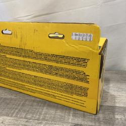 NEW - DEWALT 20V MAX Lithium-Ion Battery Kit with 5.0Ah and 2.0Ah Battery and Charger