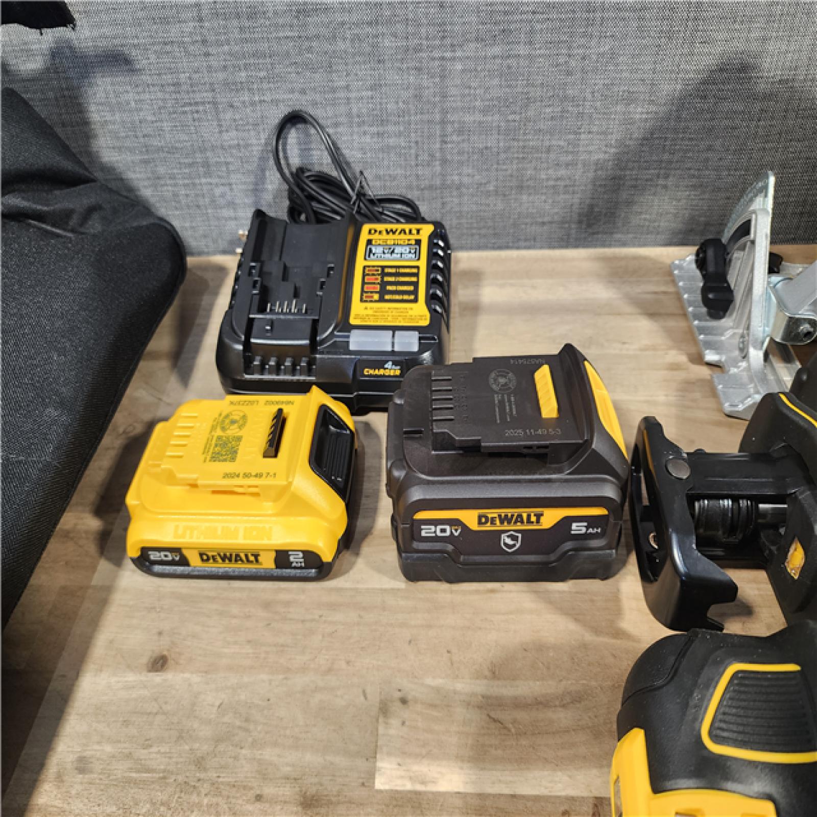 HOUSTON LOCATION - AS-IS (APPEARS LIKE NEW) DEWALT 20-Volt MAX Lithium-Ion Cordless 7-Tool Combo Kit with 2.0 Ah Battery, 5.0 Ah Battery and Charger