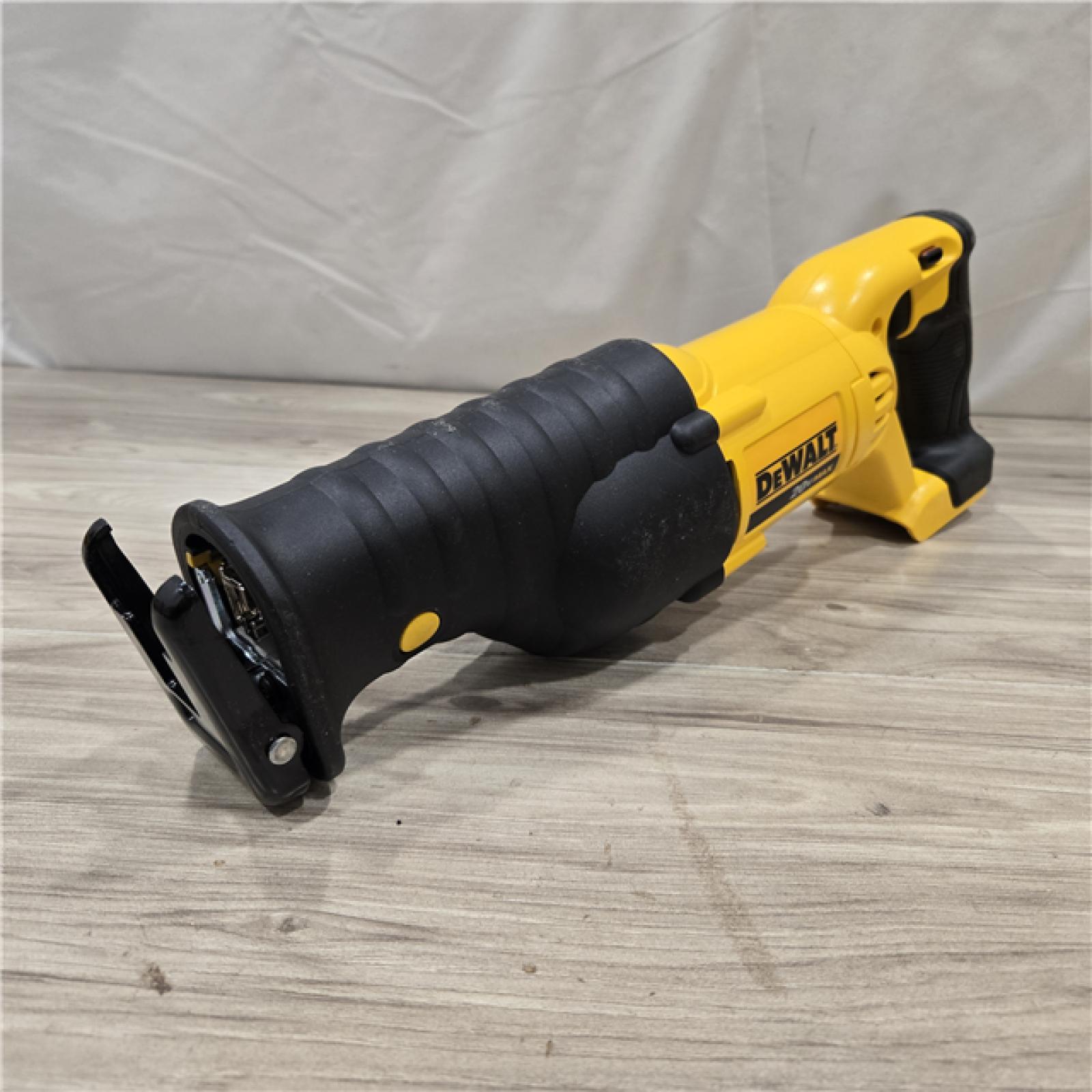 AS-IS DEWALT 20V MAX Cordless Reciprocating Saw (Tool Only)