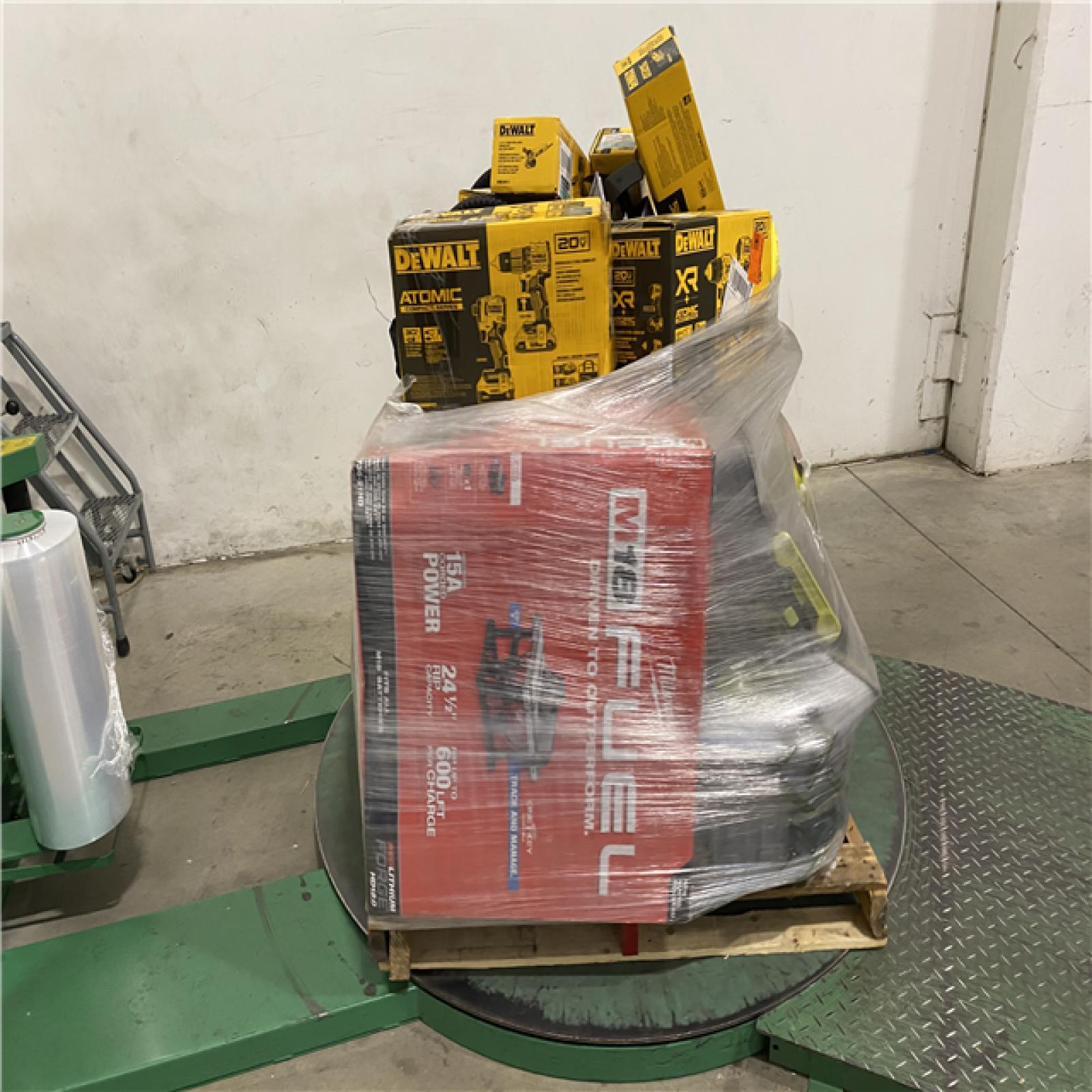 DALLAS LOCATION - AS-IS TOOL PALLET