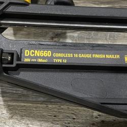 AS-IS DEWALT 20V MAX XR 16-Gauge Electric Cordless Angled Finishing Nailer Kit