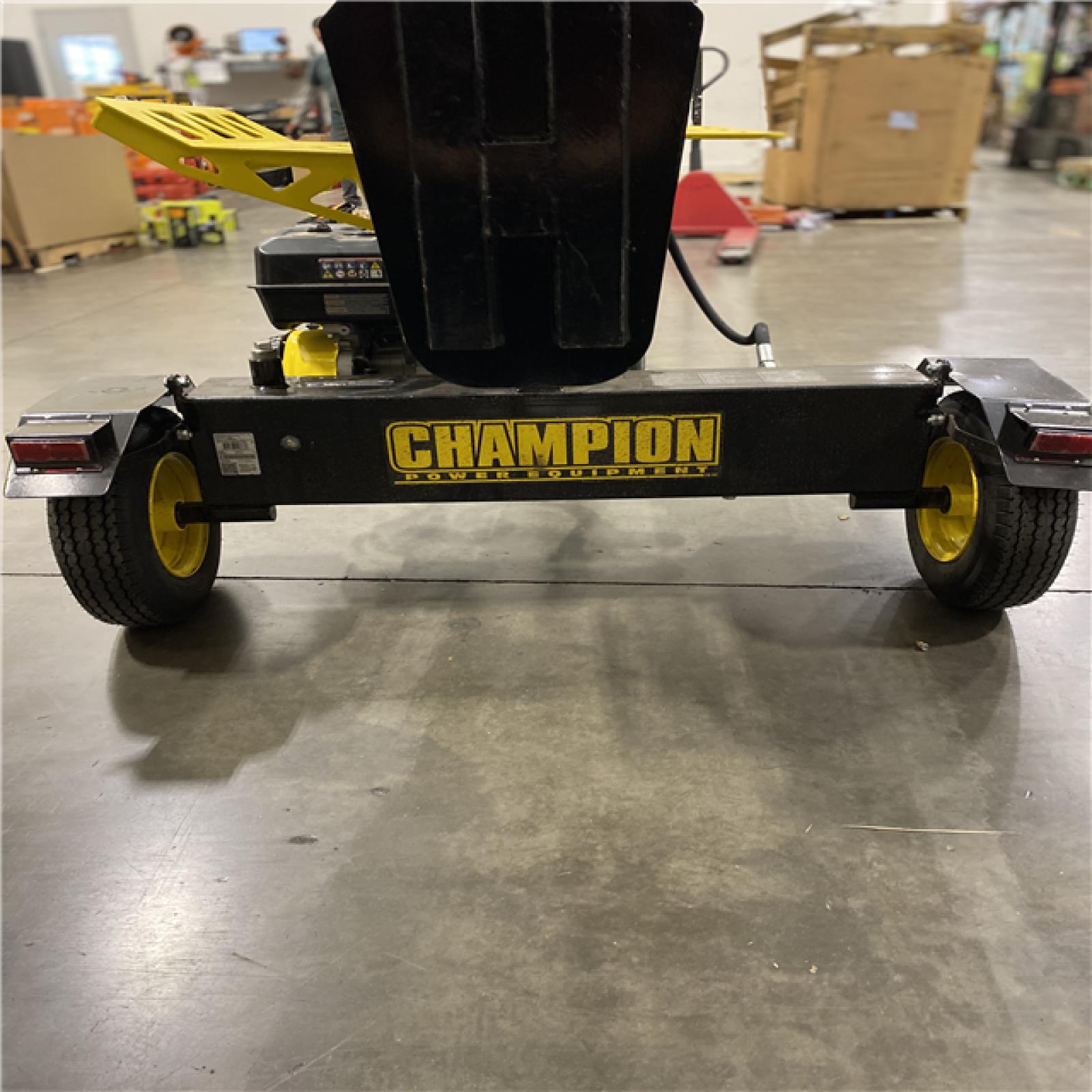 Dallas Location - As-Is 37 Ton 338 cc Gas Powered Log Splitter