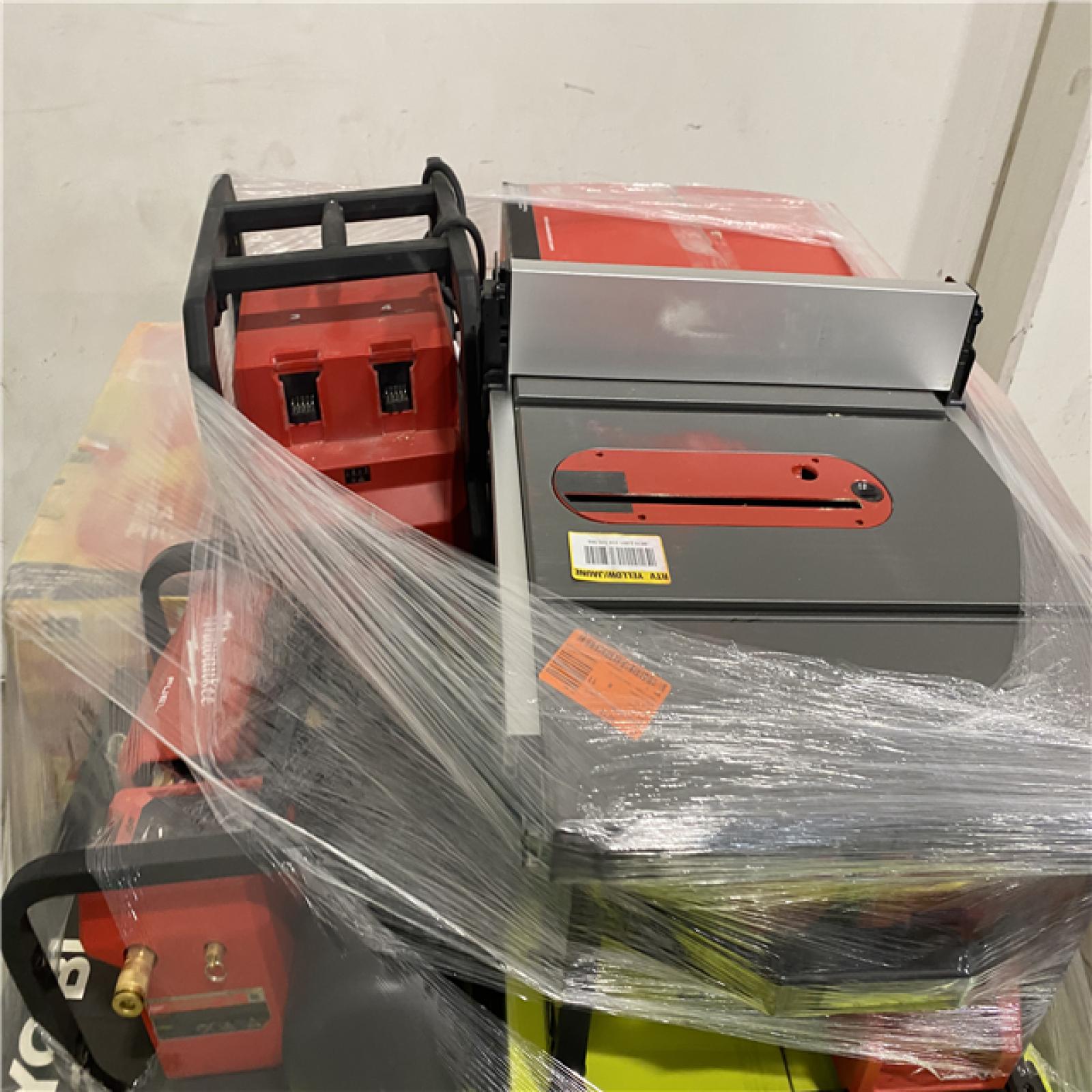 DALLAS LOCATION- AS-IS TOOLS PALLET