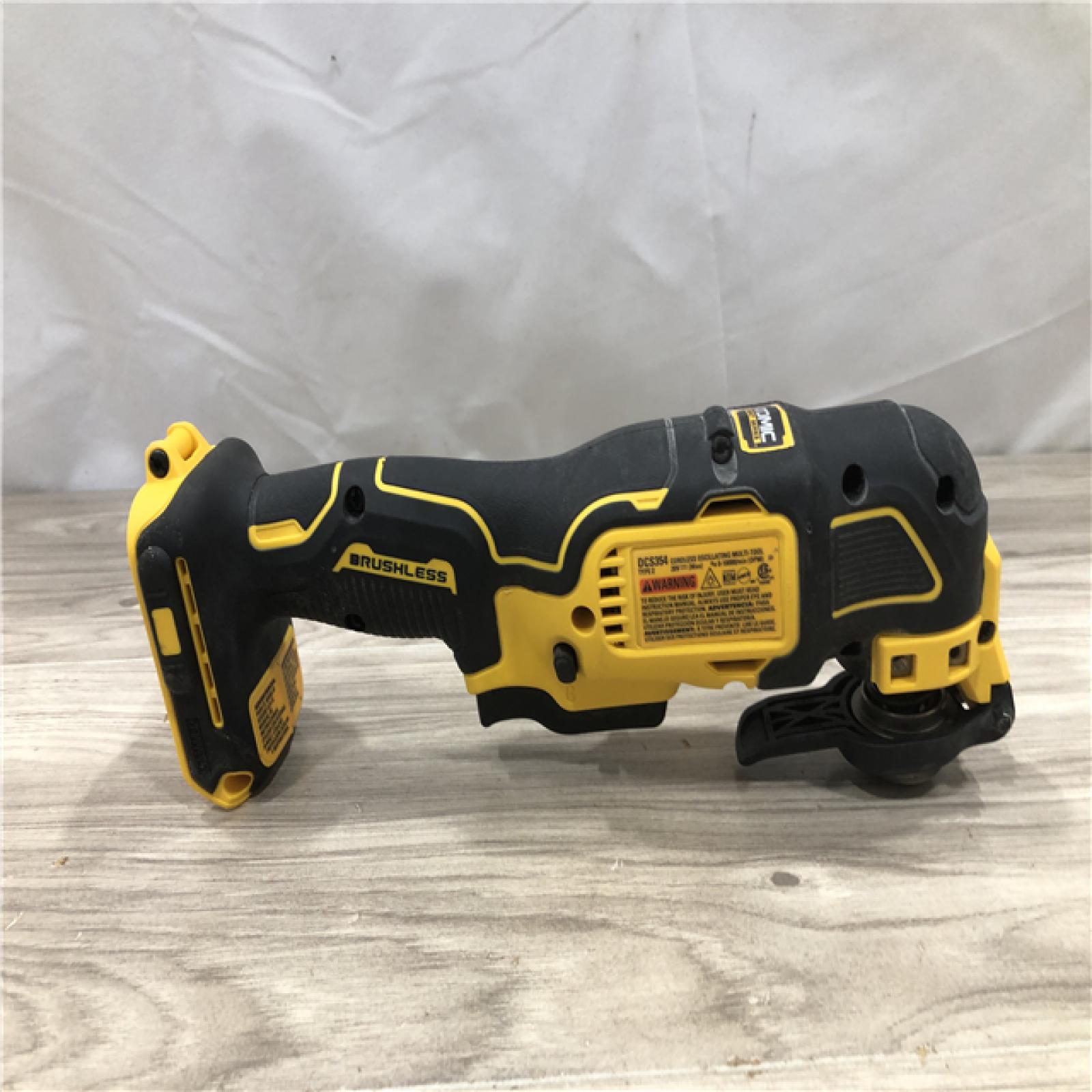 AS-IS DEWALT ATOMIC 20V MAX Cordless Oscillating Multi Tool (Tool Only)