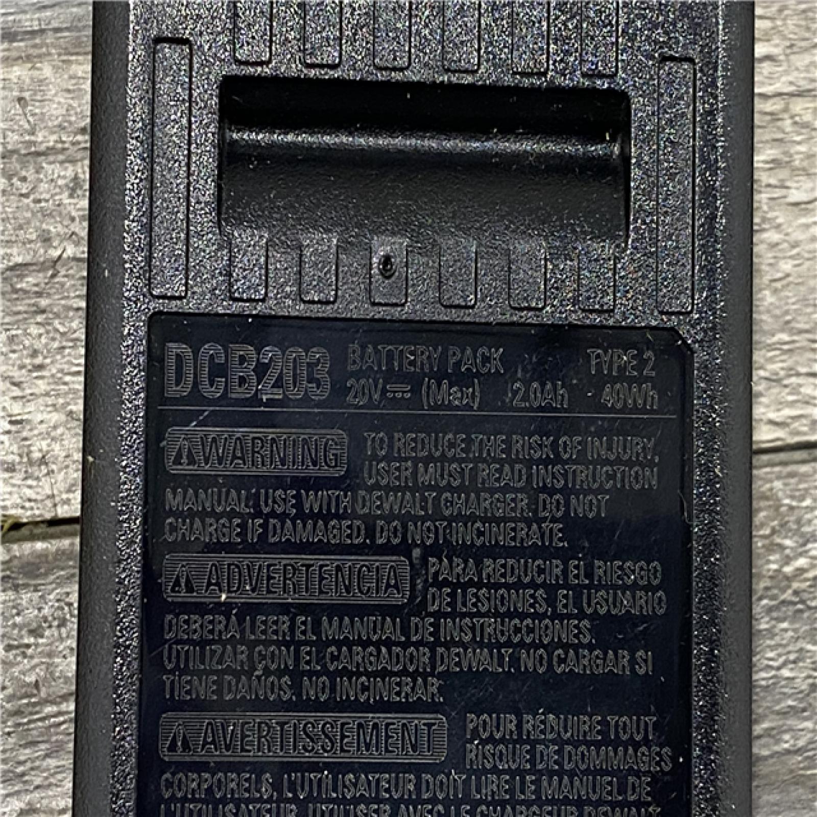 AS-IS DEWALT 20V MAX XR Lithium-Ion Cordless 18-Gauge Narrow Crown Stapler Kit