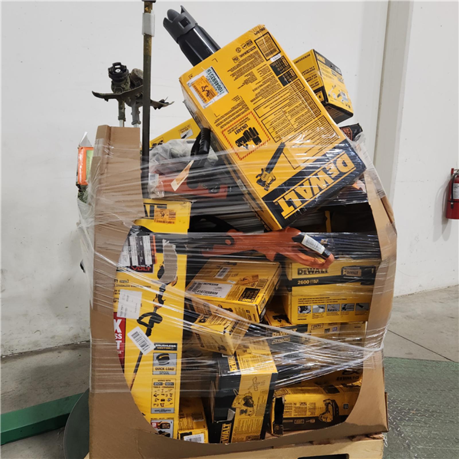 Dallas Location - As-Is DEWALT Tool Pallet