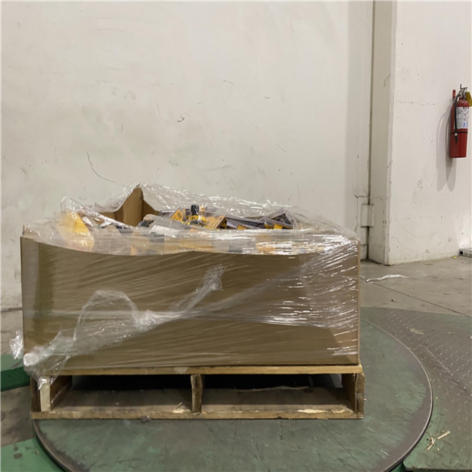Dallas Location - As-Is DEWALT Tool Pallet