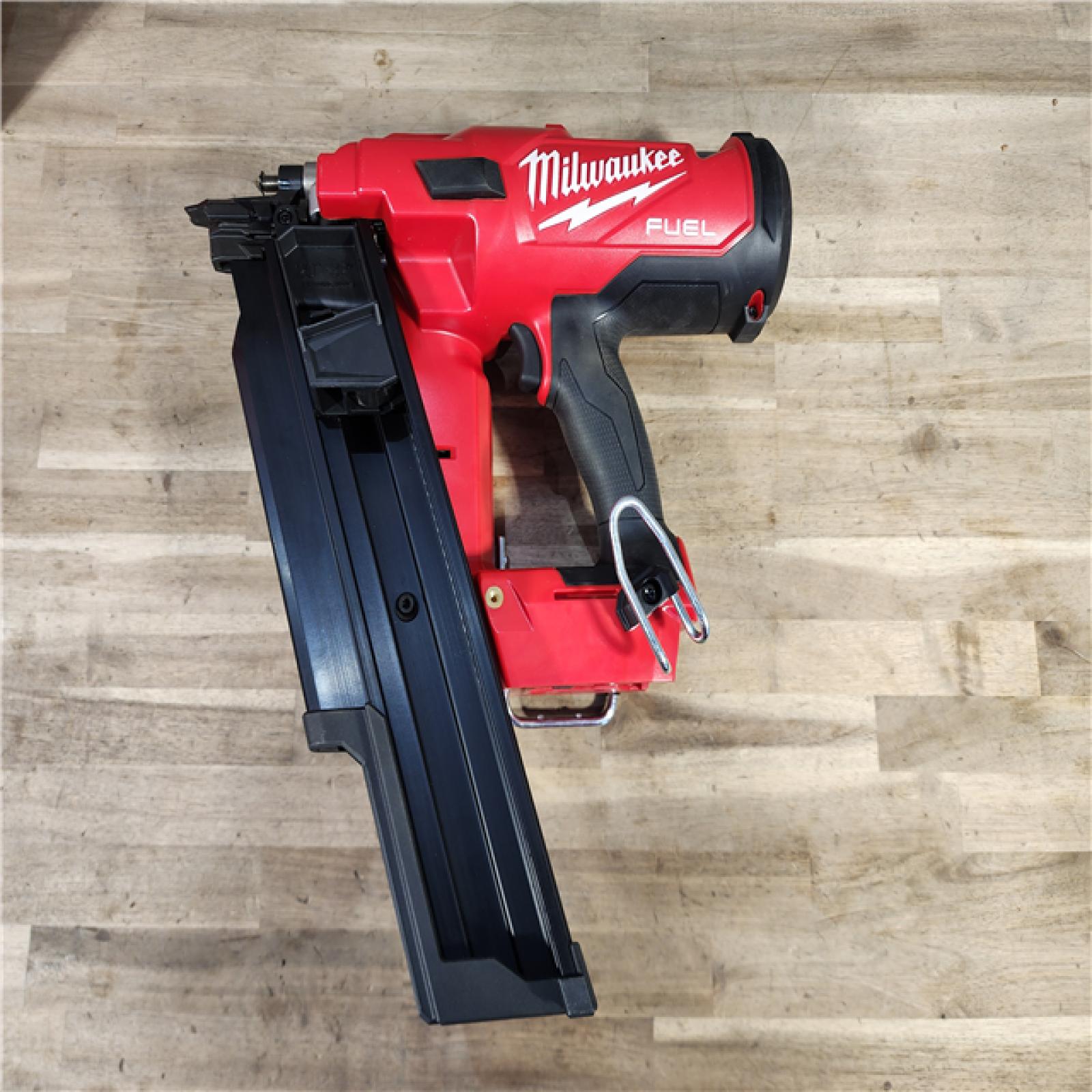 HOUSTON LOCATION - AS-IS (APPEARS LIKE NEW) Milwaukee 2744-20 M18 FUEL 3-1/2 in. 18-Volt 21-Degree Lithium-Ion Brushless Cordless Framing Nailer (Tool-Only)