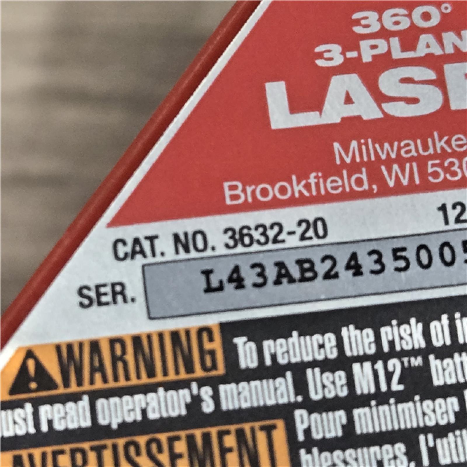 AS-IS Milwaukee-3632-21 M12 Green Beam Laser 360° 3-Plane Kit