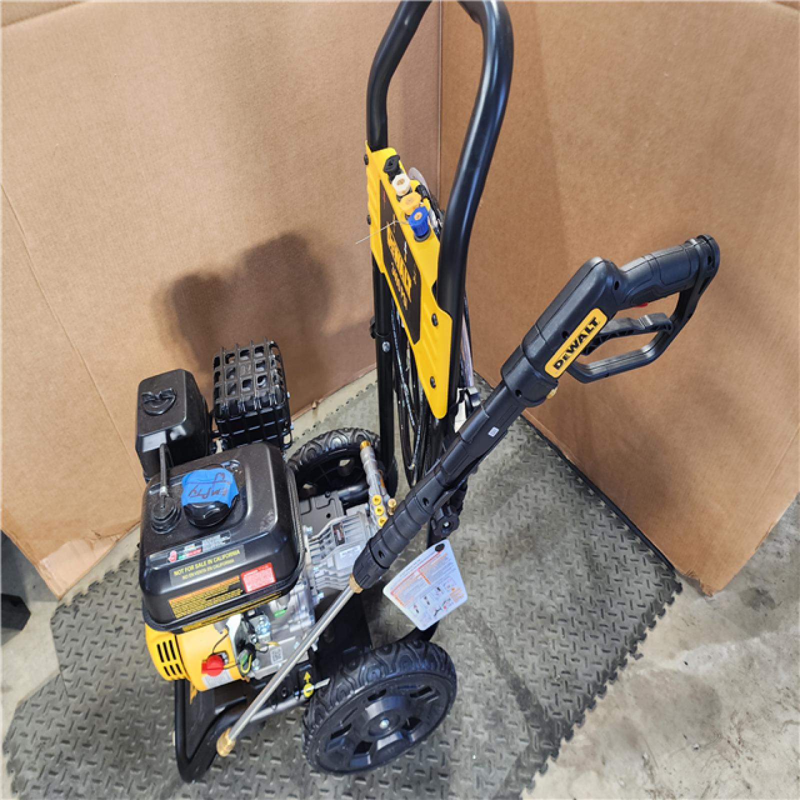 HOUSTON LOCATION - AS-IS DEWALT 3400 PSI 2.5 GPM Gas Cold Water Pressure Washer with 208cc Engine