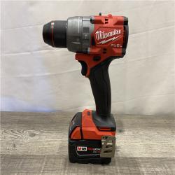 AS-IS Milwaukee FUEL 18V Lithium-Ion Brushless Cordless 1/2 in. Hammer Drill Driver Kit