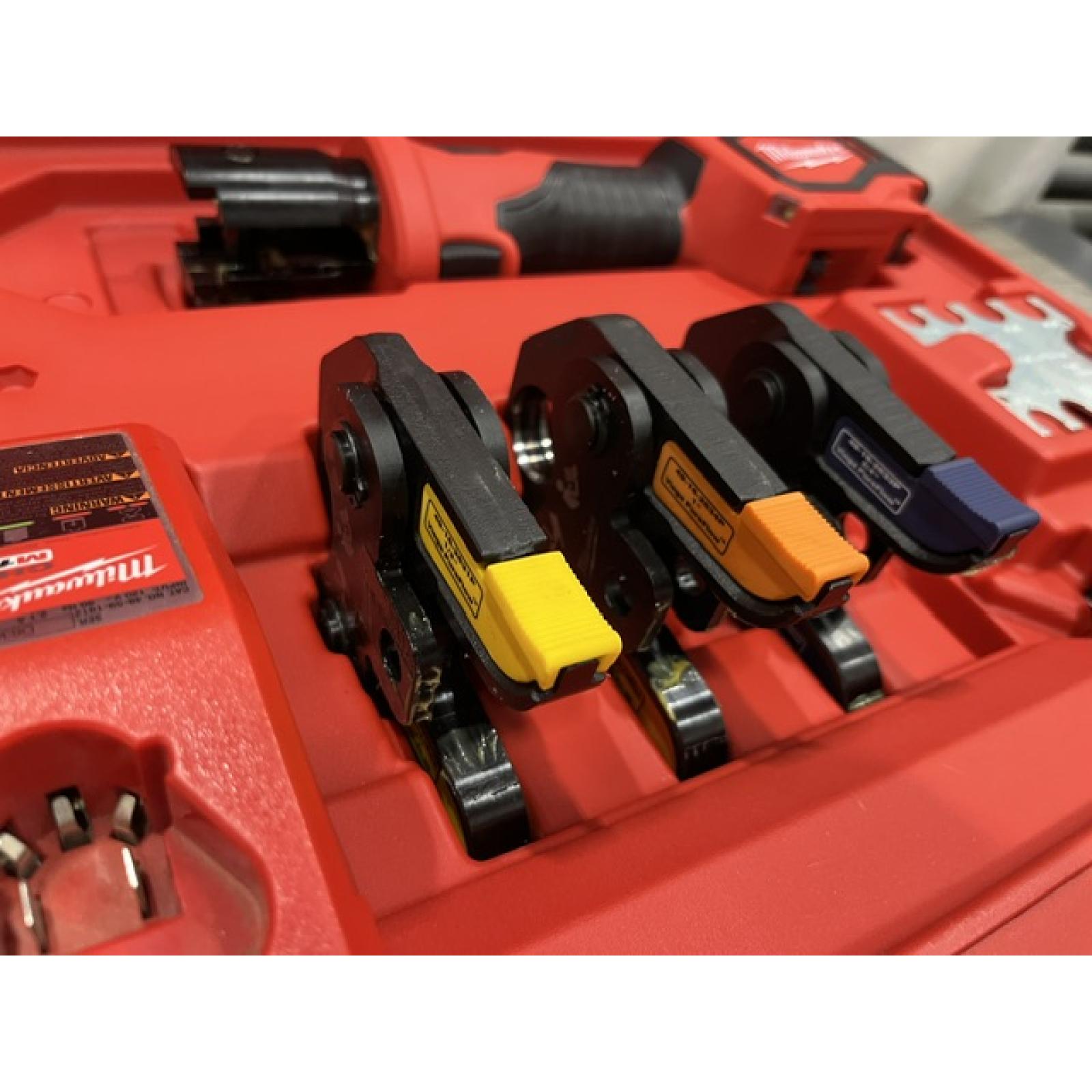 AS-IS Milwaukee 18V Lithium-Ion Cordless Short Throw PEX Press Tool Kit